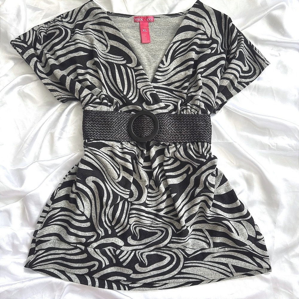 Mix & Co Womens XL Tunic Top Black Gray Swirl Zebra Print Belted V-Neck Cap
